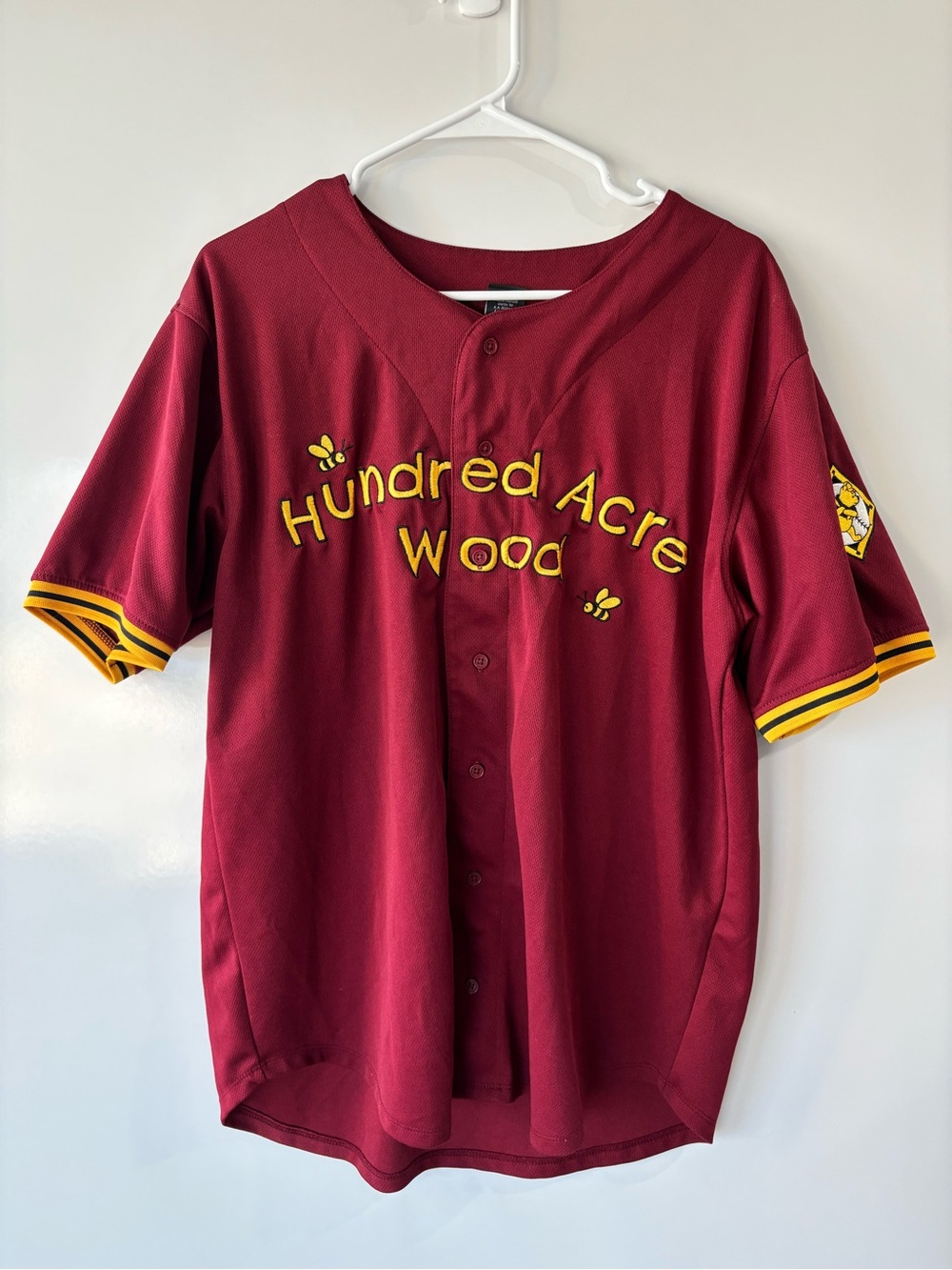 DISNEY Winnie The Pooh Baseball Jersey Adult Medium Maroon Hundred Acre Wood